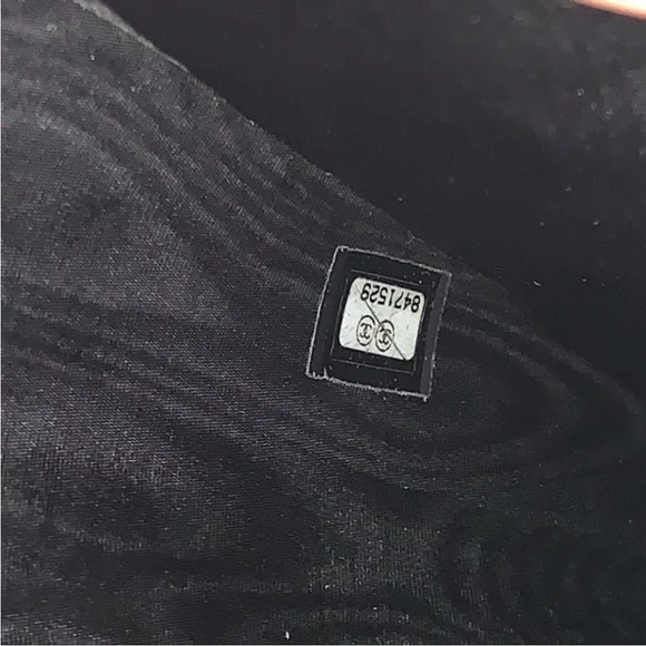 Chanel Black Leather Clutch with Chain Strap - Picture 10 of 11